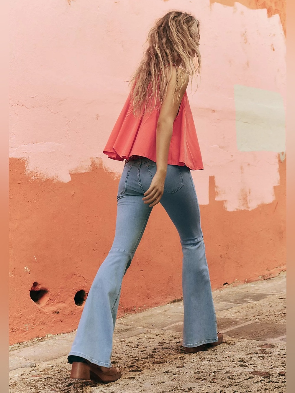 NWT Free People We The Free Penny Pull On Flare Jeans Blue Stone color (size 24)